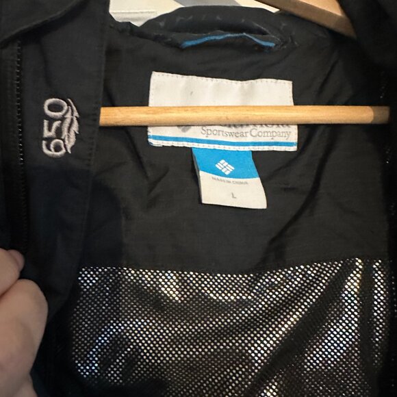 Columbia Men’s 650-Down Omni-Heat Puffer Jacket – Size L – Black - Picture 2 of 4